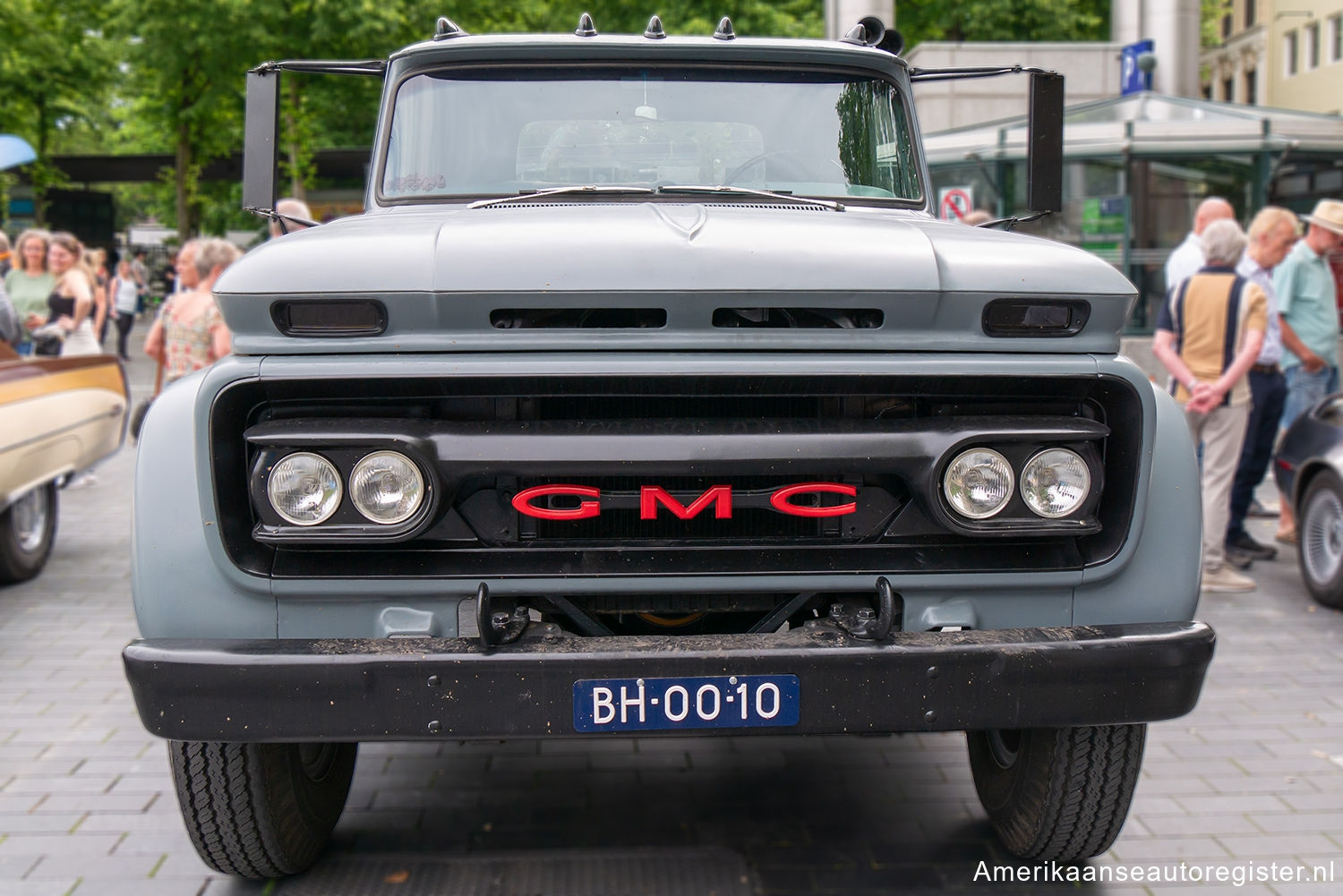 Vrachtwagens GMC Series 5000 uit 1962